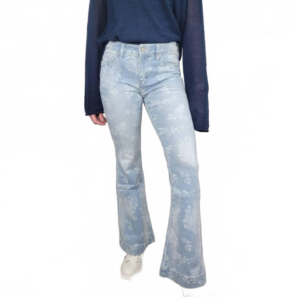 NEW KANCAN rosa floral print flares jean in light wash